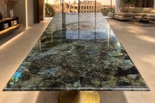 Aurorıs Dining Table