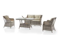 BOSS RATTAN OTURMA GURUBU