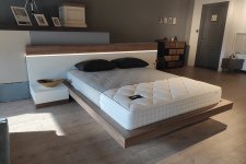 Lipla Led Işıklı Yatak