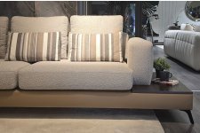 Lora Köşe Takımı