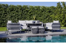 Nevinya Oturma Grubu 