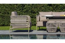 Nevinya Oturma Grubu 