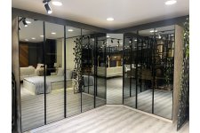 ÖZEL GİYİNME ODASI 